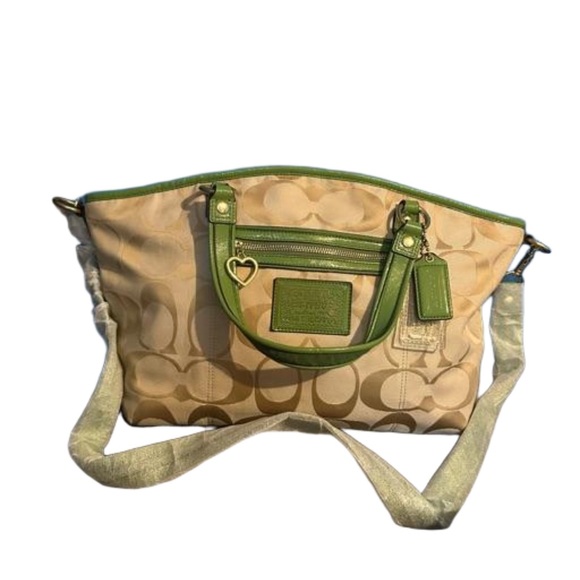 Coach NWOT light green Poppy tote! - Picture 1 of 11